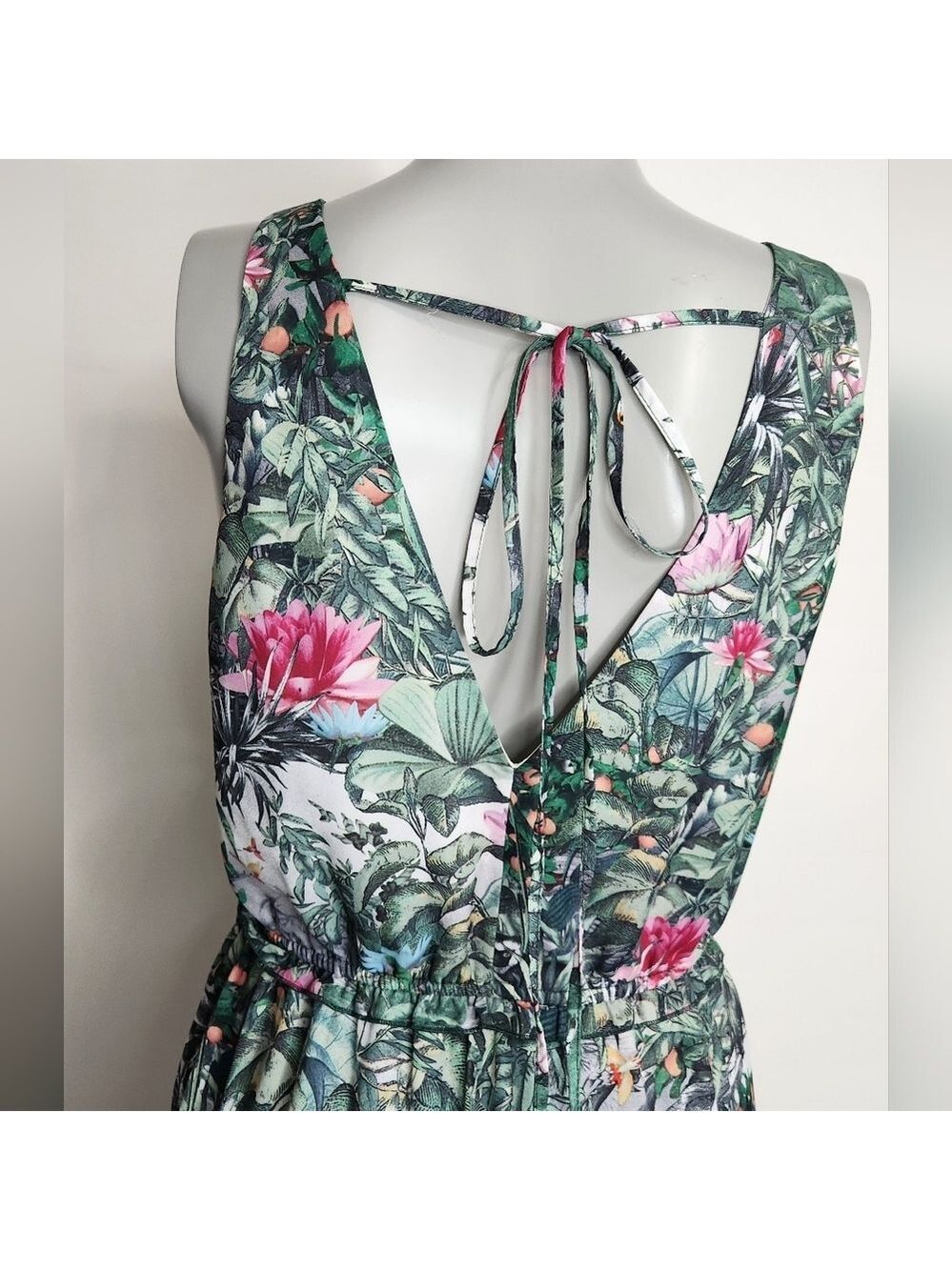 H&M Conscious Collection Green Tropical Print Floor Length Dress Size 10 - Picture 9 of 14